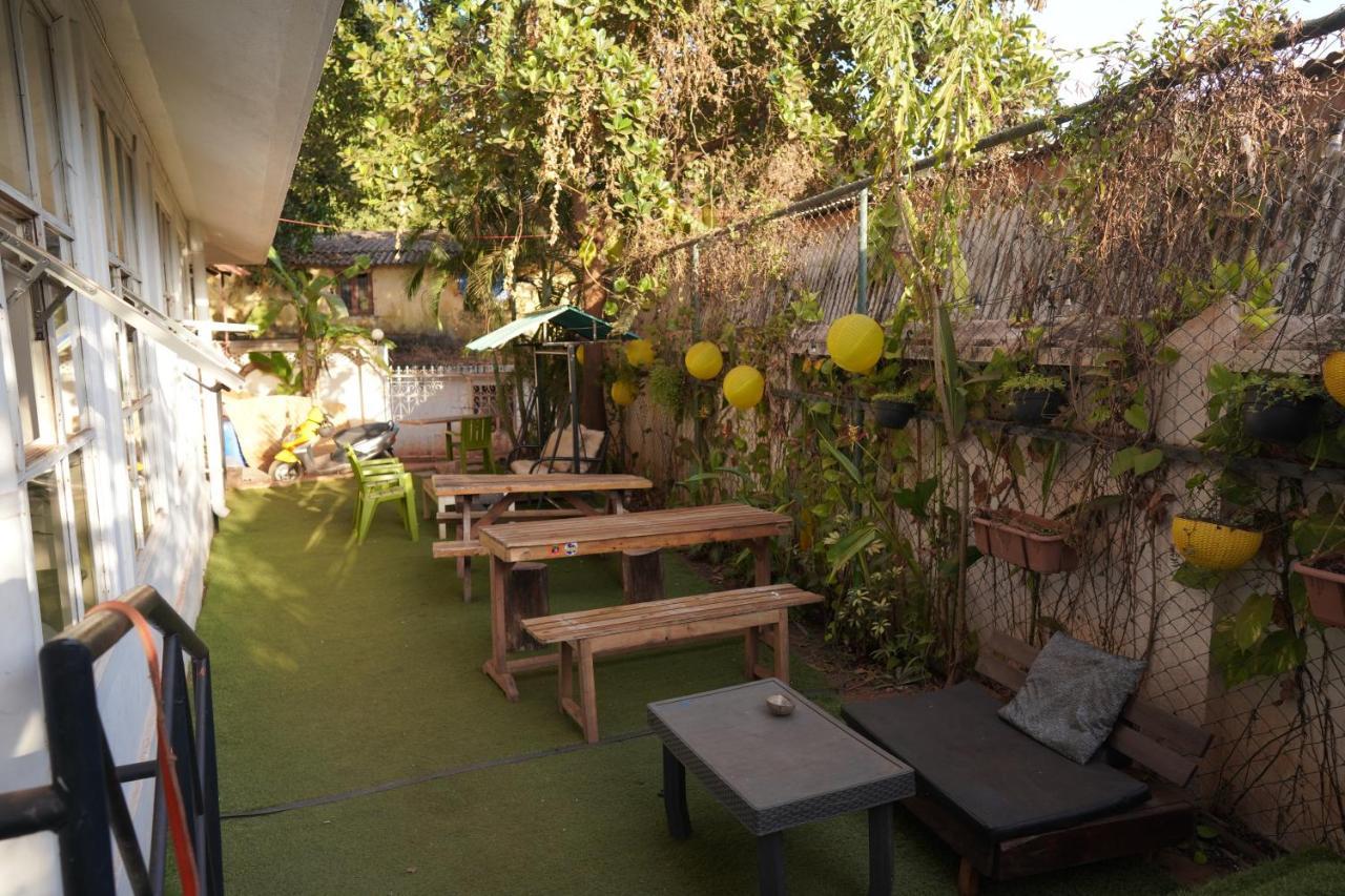 Jungle By Sturmfrei Vagator Hostel Luaran gambar